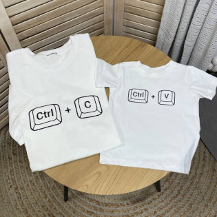 Набір футболок з написом "Ctrl+C/Ctrl+V"